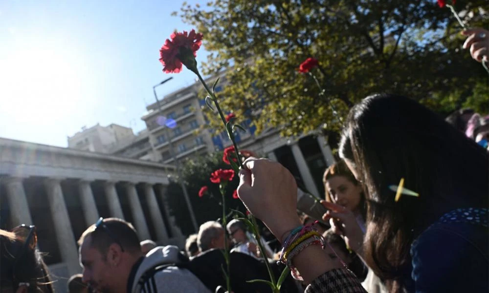 Επέτειος Πολυτεχνείου: Ξεκίνησε η μεγάλη πορεία - Κλειστό το κέντρο